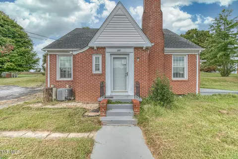 1021 W Main Street Abingdon Va 24210, Abingdon, VA 24210
