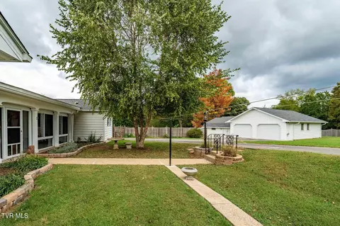 Exterior - 1502 Baxter Street Johnson City Tn 37601, Johnson City, TN 37601 photo 18 of 20