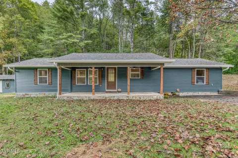 1041 Dry Creek Road Elizabethton Tn 37643, Elizabethton, TN 37643