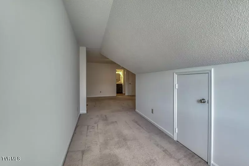 Other - 1725 W Lakeview Drive 1 Johnson City Tn 37601, Johnson City, TN 37601 photo 5 of 10