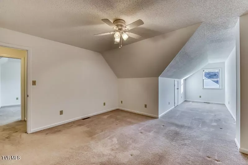 Bedroom - 1725 W Lakeview Drive 1 Johnson City Tn 37601, Johnson City, TN 37601 photo 3 of 3