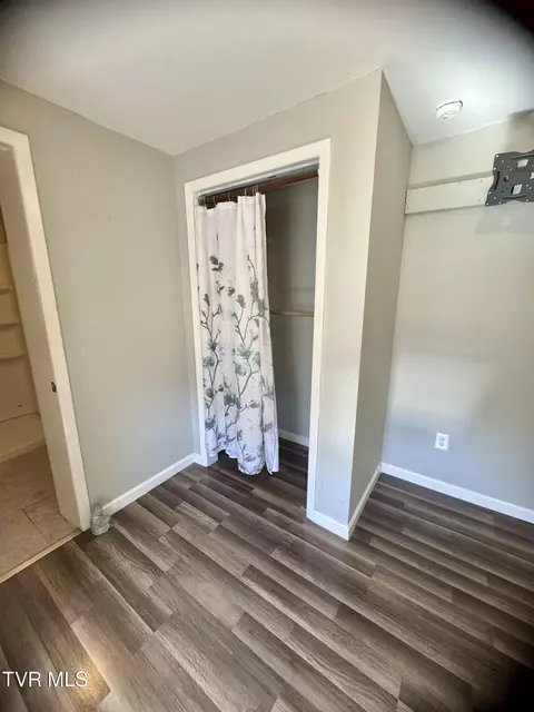 Other - 136 Elliott Avenue Erwin Tn 37650, Erwin, TN 37650 photo 3 of 5