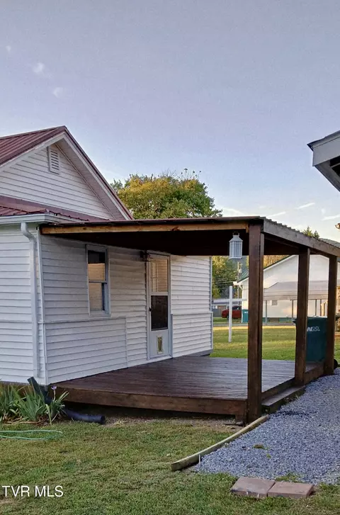 Exterior - 136 Elliott Avenue Erwin Tn 37650, Erwin, TN 37650 photo 9 of 10