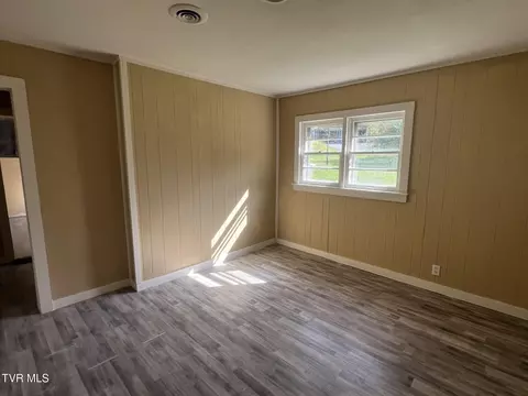 Living - 6724 Birchfield Road Wise Va 24293, Wise, VA 24293 photo 6 of 8