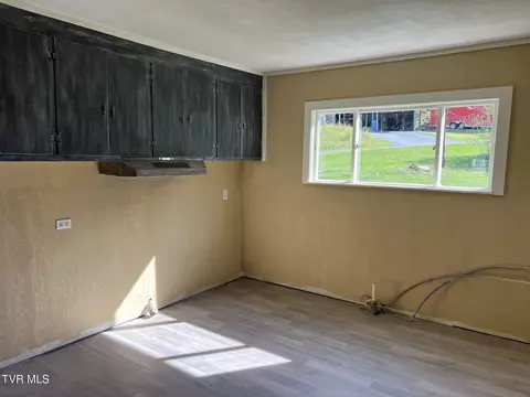 Kitchen - 6724 Birchfield Road Wise Va 24293, Wise, VA 24293 photo 1 of 1