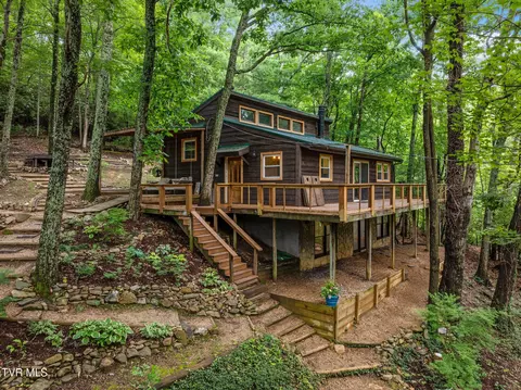 114 Whisperwood Lane Johnson City Tn 37601, Johnson City, TN 37601