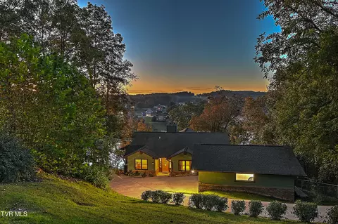 669 Summer Sound Road Piney Flats Tn 37686, Piney Flats, TN 37686