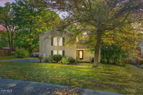 906 Hanson Drive Johnson City Tn 37601, Johnson City, TN 37601