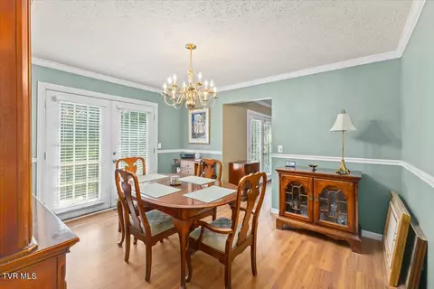 Dining - 906 Hanson Drive Johnson City Tn 37601, Johnson City, TN 37601 photo 2 of 2