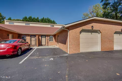 404 Phoenix Court 404 Kingsport Tn 37663, Kingsport, TN 37663