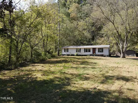2053 Alto Street Big Stone Gap Va 24219, Big Stone Gap, VA 24219