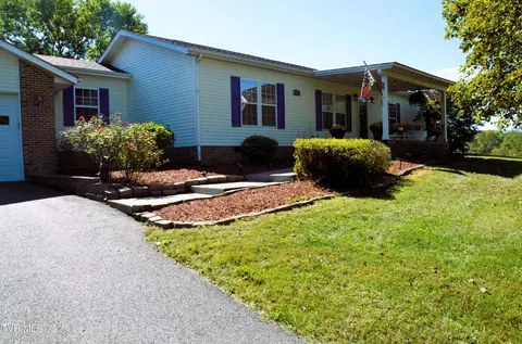 231 Pine Street Butler Tn 37640, Butler, TN 37640