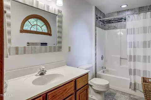 3326 Bondwood Circle Johnson City Tn 37604, Johnson City, TN 37604 photo 33