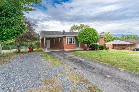 4003 Sanford Drive Johnson City Tn 37601, Johnson City, TN 37601