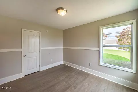 461 Douglas Street Bristol Va 24201, Bristol, VA 24201 photo 21