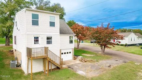 461 Douglas Street Bristol Va 24201, Bristol, VA 24201 photo 6