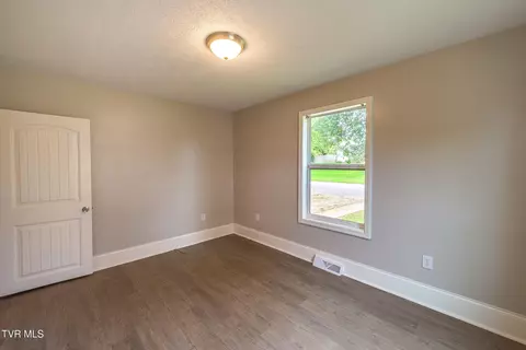 461 Douglas Street Bristol Va 24201, Bristol, VA 24201 photo 28
