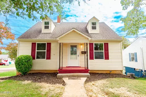 461 Douglas Street Bristol Va 24201, Bristol, VA 24201
