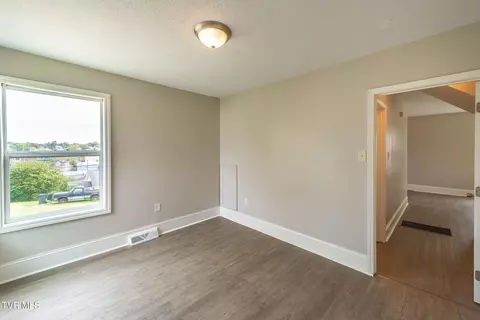 461 Douglas Street Bristol Va 24201, Bristol, VA 24201 photo 24