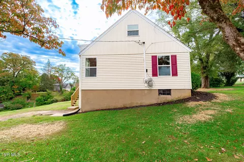 461 Douglas Street Bristol Va 24201, Bristol, VA 24201 photo 5