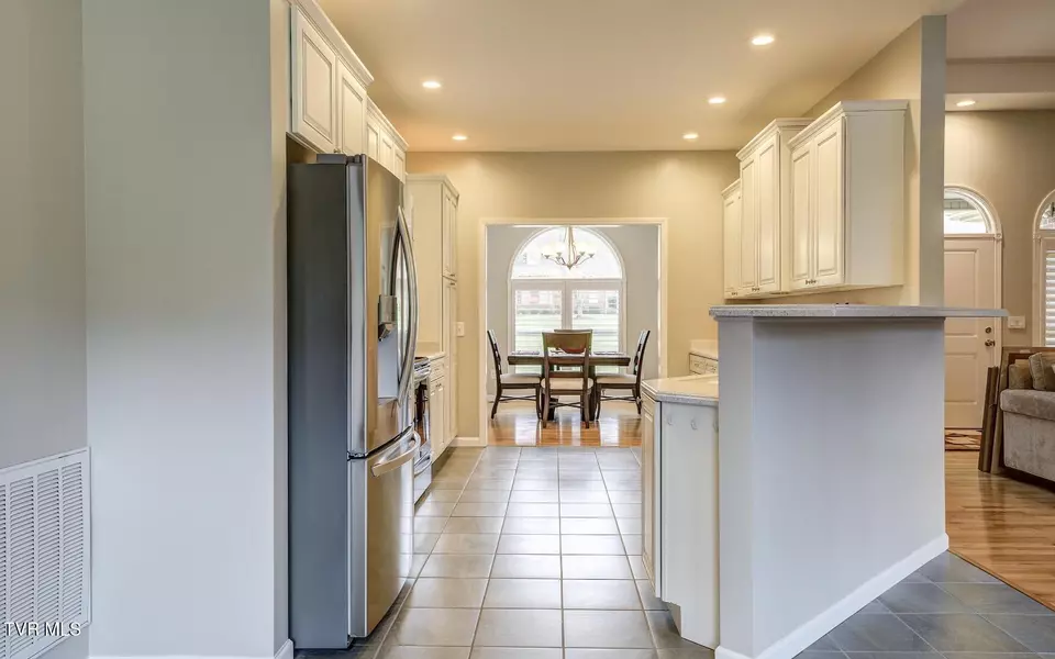 Entry Way - 1323 Love Station Road Erwin Tn 37650, Erwin, TN 37650 photo 1 of 3