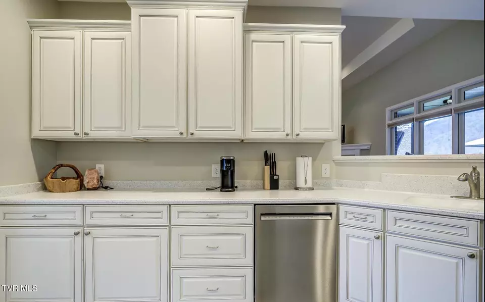 Kitchen - 1323 Love Station Road Erwin Tn 37650, Erwin, TN 37650 photo 2 of 2