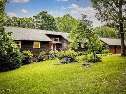 2524 Hopkins Road Rocky Mount Va 24151, Rocky Mount, VA 24151
