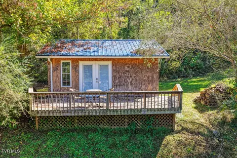 Exterior - 3652 Horton Ford Road Eidson Tn 37731, Eidson, TN 37731 photo 18 of 24