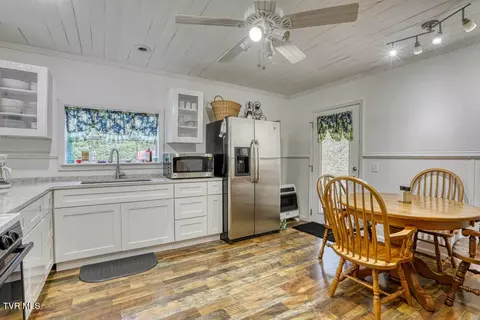 Kitchen - 3652 Horton Ford Road Eidson Tn 37731, Eidson, TN 37731 photo 5 of 5