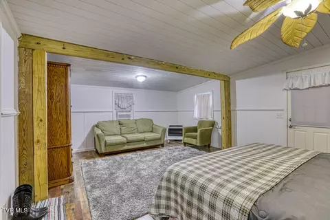 Bedroom - 3652 Horton Ford Road Eidson Tn 37731, Eidson, TN 37731 photo 2 of 3