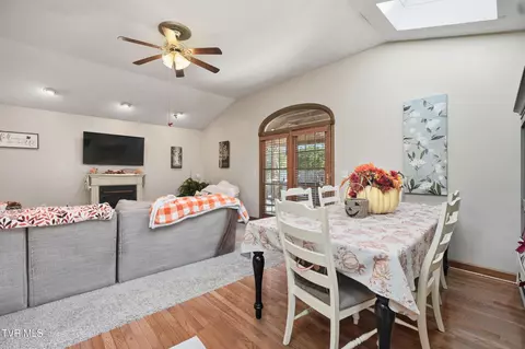 Dining - 208 SE Grandview Drive Wise Va 24293, Wise, VA 24293 photo 1 of 4