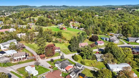 View/Area - 208 SE Grandview Drive Wise Va 24293, Wise, VA 24293 photo 6 of 6