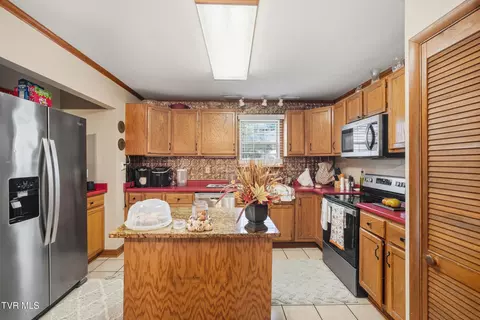 Kitchen - 208 SE Grandview Drive Wise Va 24293, Wise, VA 24293 photo 1 of 3