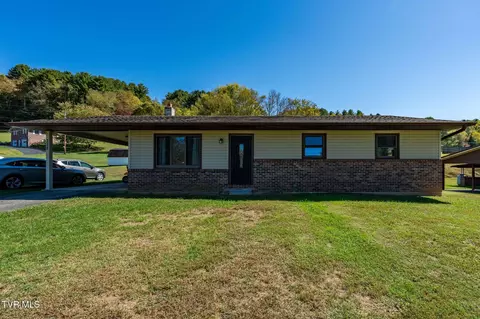 358 Carr Street Mountain City Tn 37683, Mountain City, TN 37683