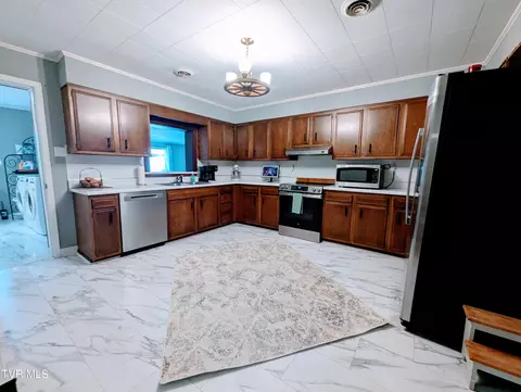 Kitchen - 100 Casey Jones Road Erwin Tn 37650, Erwin, TN 37650 photo 1 of 5