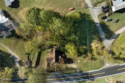 3006 Gap Creek Road Hampton Tn 37658, Hampton, TN 37658 photo 40