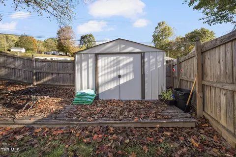 3006 Gap Creek Road Hampton Tn 37658, Hampton, TN 37658 photo 34