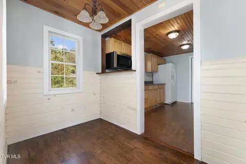 3006 Gap Creek Road Hampton Tn 37658, Hampton, TN 37658 photo 13