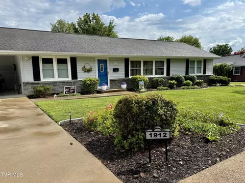 1912 Fairoaks Rd Road Kingsport Tn 37664, Kingsport, TN 37664