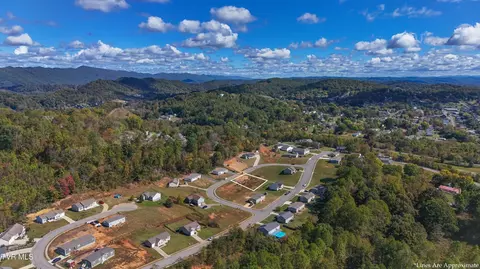 2224 Friendship Circle Kingsport Tn 37660, Kingsport, TN 37660
