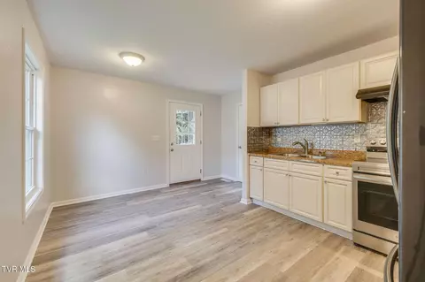 Kitchen - 714 E Maple Street Johnson City Tn 37601, Johnson City, TN 37601 photo 1 of 2