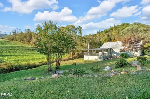 Exterior - 110 Old Ridge Road Erwin Tn 37650, Erwin, TN 37650 photo 8 of 11