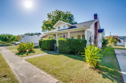 219 Clinchfield Avenue Erwin Tn 37650, Erwin, TN 37650 photo 3