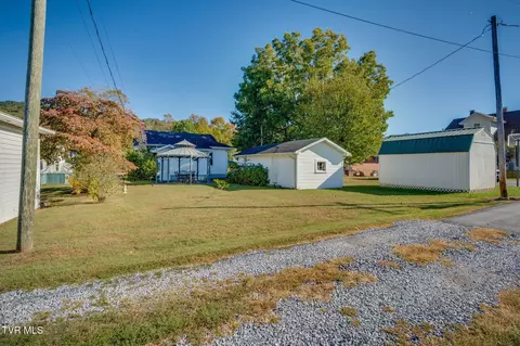 219 Clinchfield Avenue Erwin Tn 37650, Erwin, TN 37650 photo 25