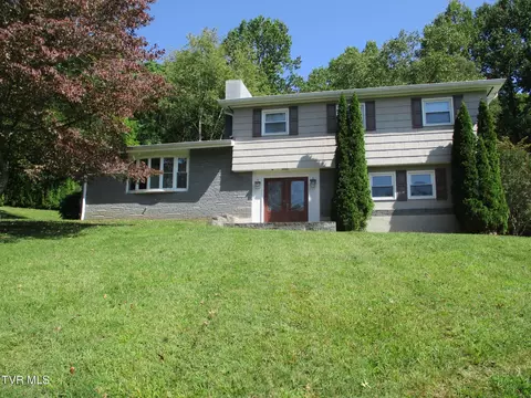 Exterior - 1907 Rustic Road Johnson City Tn 37604, Johnson City, TN 37604 photo 3 of 7