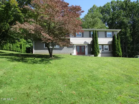 Exterior - 1907 Rustic Road Johnson City Tn 37604, Johnson City, TN 37604 photo 4 of 7