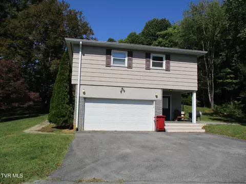 Exterior - 1907 Rustic Road Johnson City Tn 37604, Johnson City, TN 37604 photo 5 of 7