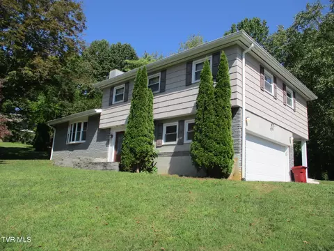 Exterior - 1907 Rustic Road Johnson City Tn 37604, Johnson City, TN 37604 photo 2 of 7
