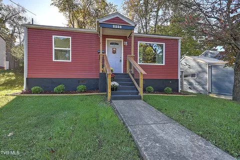 2228 Bay Street Bristol Tn 37620, Bristol, TN 37620