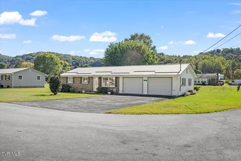 131 Eldridge Drive Elizabethton Tn 37643, Elizabethton, TN 37643